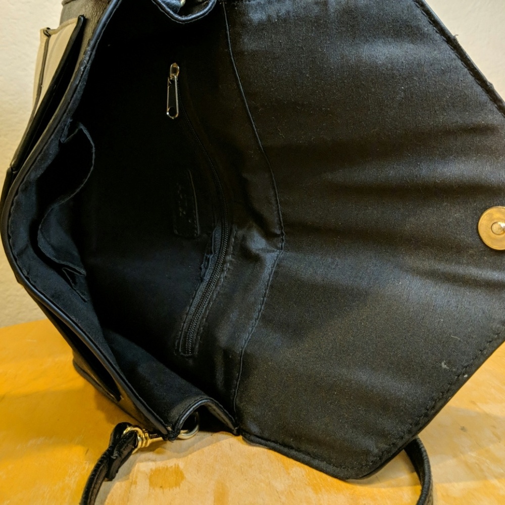 Bag by Apt 19 - Picture 4 of 7